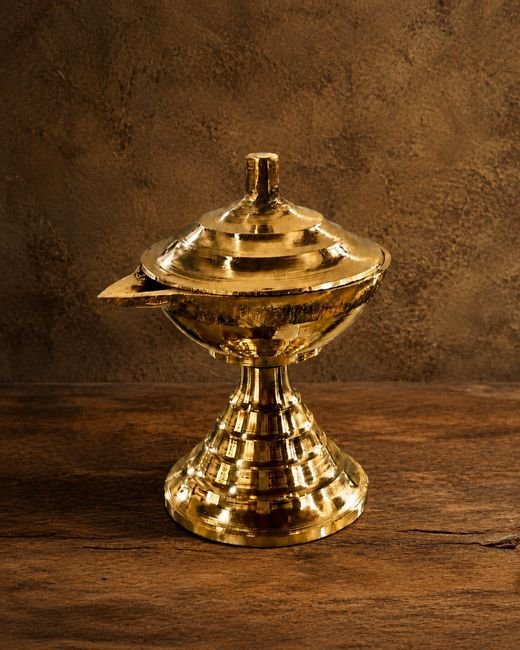 Brass Oil Lamp (Small)
